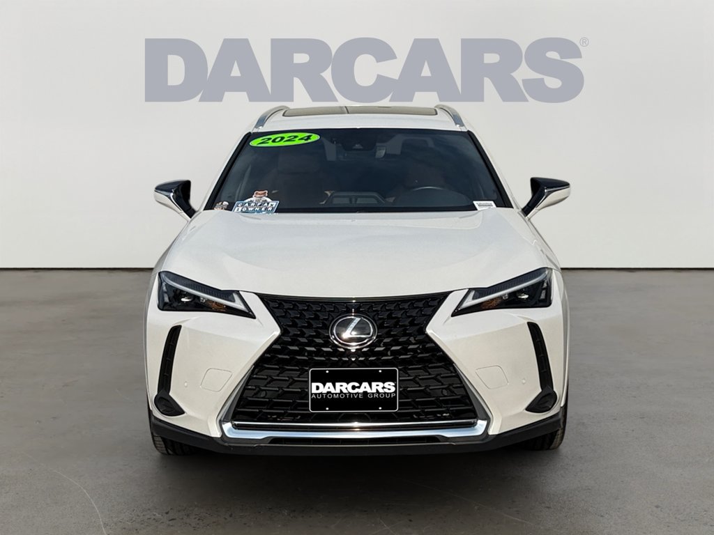 Used 2024 Lexus UX 250h AWD w/ Premium Package image 2