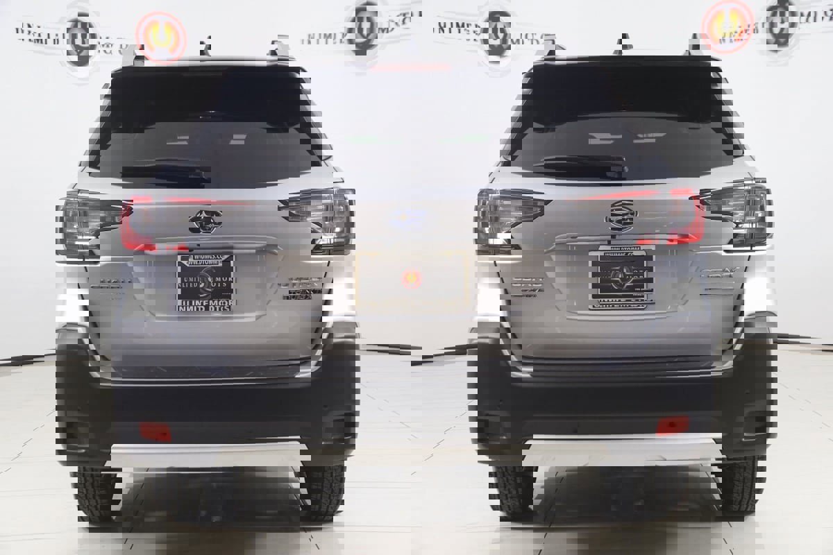 Used 2025 Subaru Outback Touring XT image 47