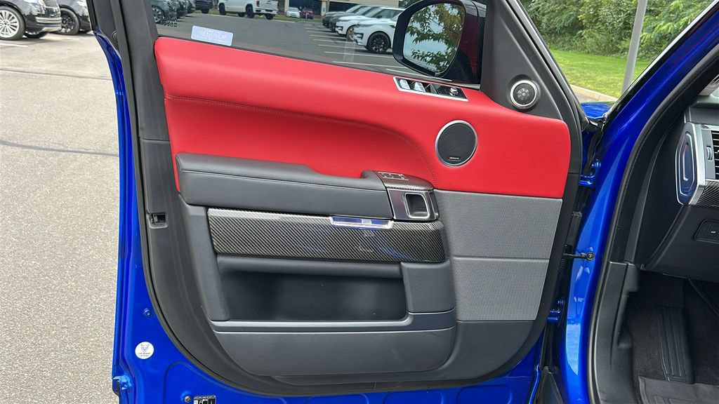 Certified 2022 Land Rover Range Rover Sport SVR AWD/4WD image 12