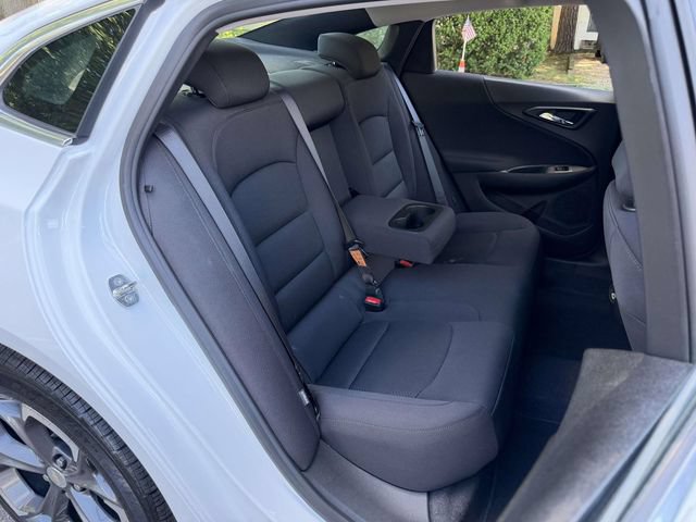 Used 2022 Chevrolet Malibu LT FWD image 11