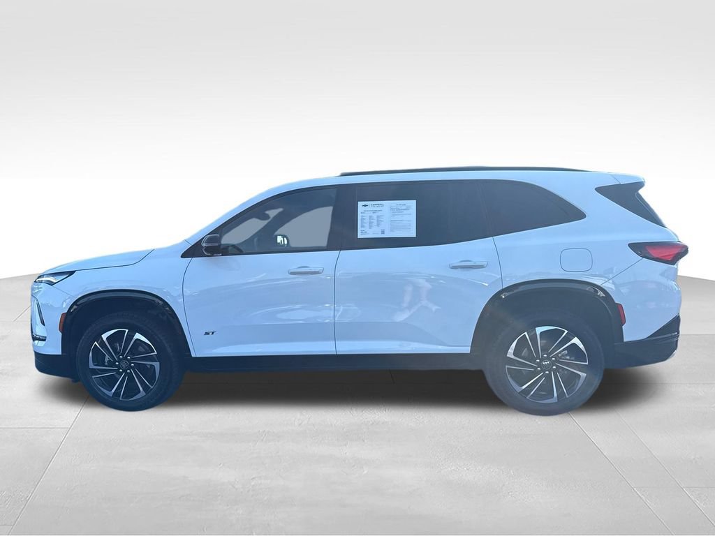 Used 2026 Buick Enclave Sport Touring FWD image 2