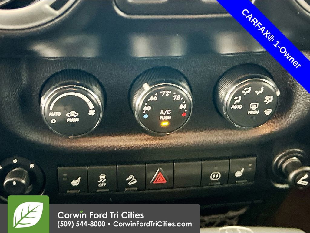 Used 2012 Jeep Wrangler Rubicon w/ PWR Convenience Group AWD/4WD image 8