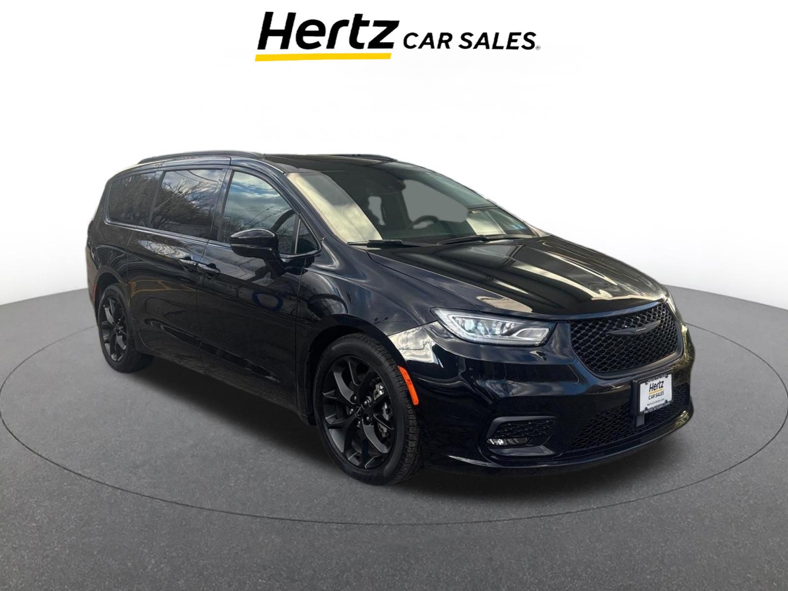 Used 2025 Chrysler Pacifica Limited image 1