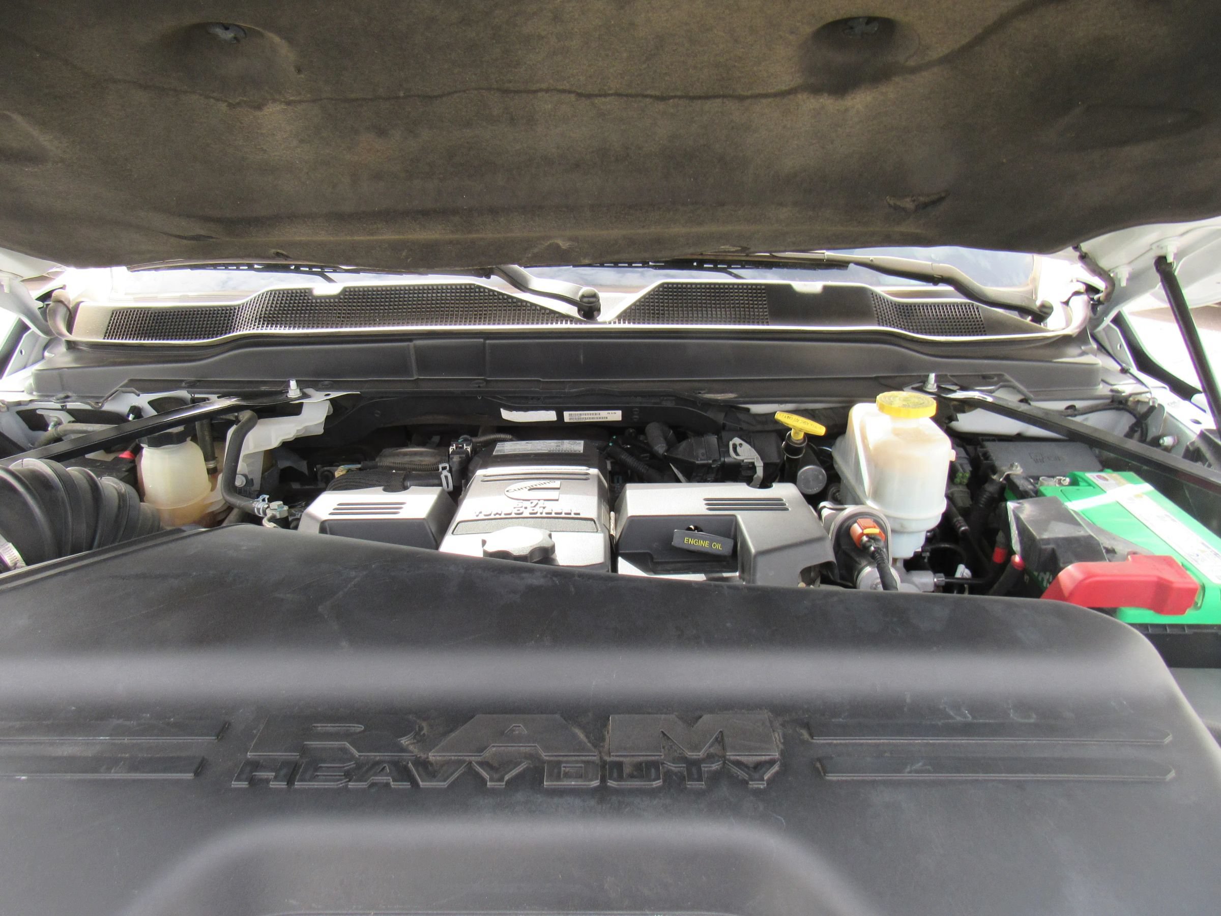 Used 2020 RAM 5500 Tradesman RWD image 21