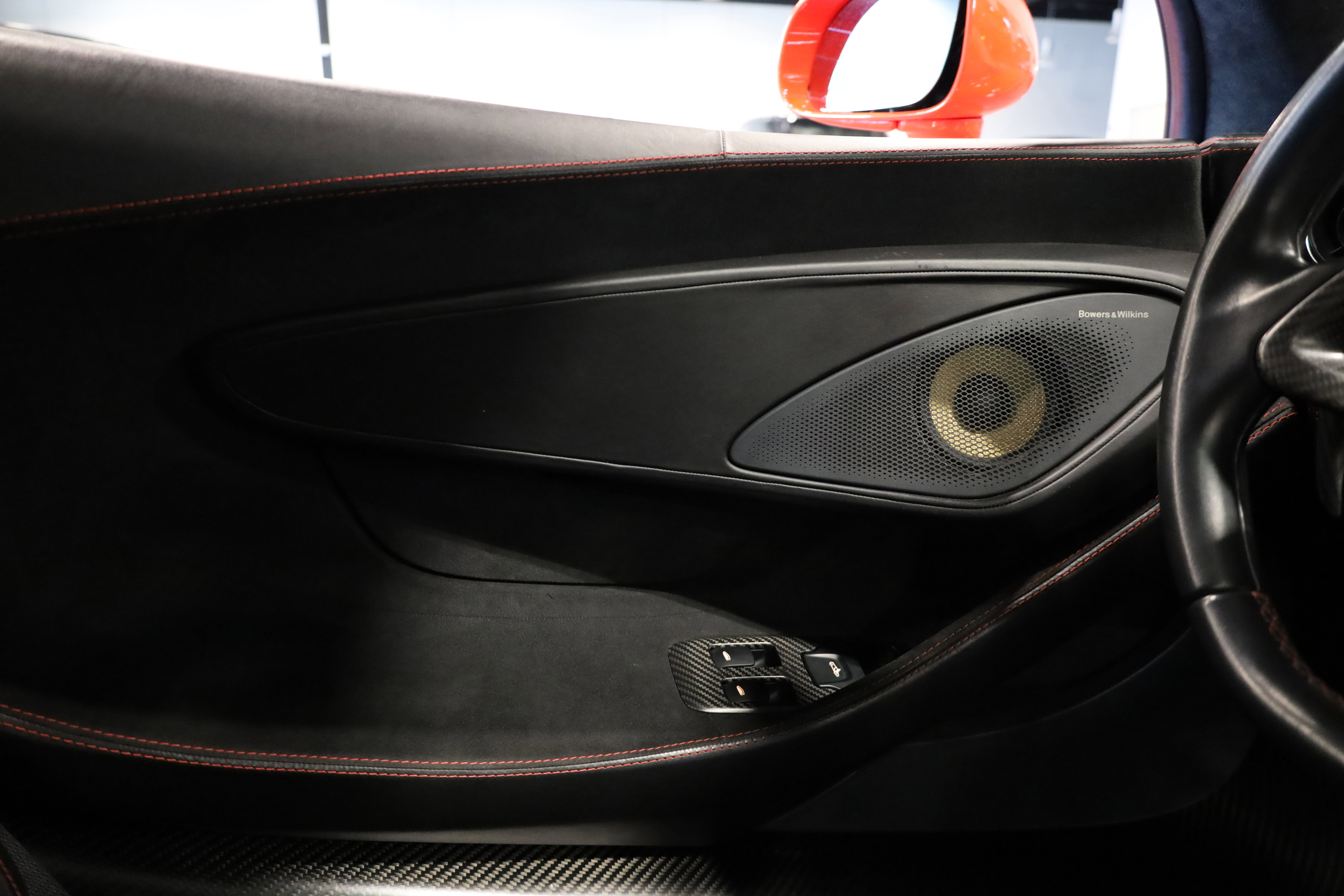 Used 2017 McLaren 570S Coupe image 10