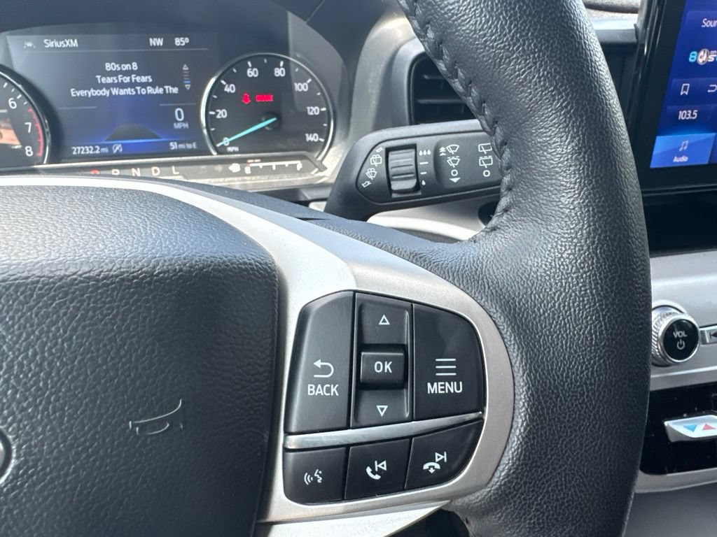 Used 2023 Ford Explorer XLT AWD/4WD image 15