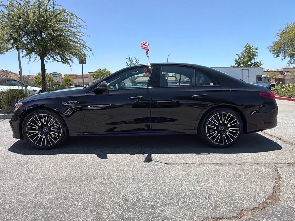 New 2026 Mercedes-Benz E 53 AMG e 4MATIC Sedan image 11