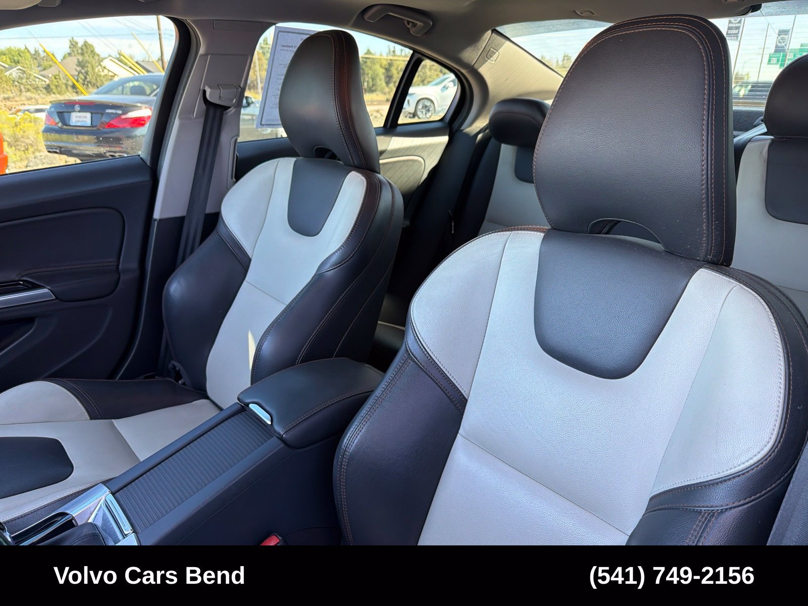 Used 2016 Volvo S60 T5 Cross Country Platinum AWD/4WD image 19