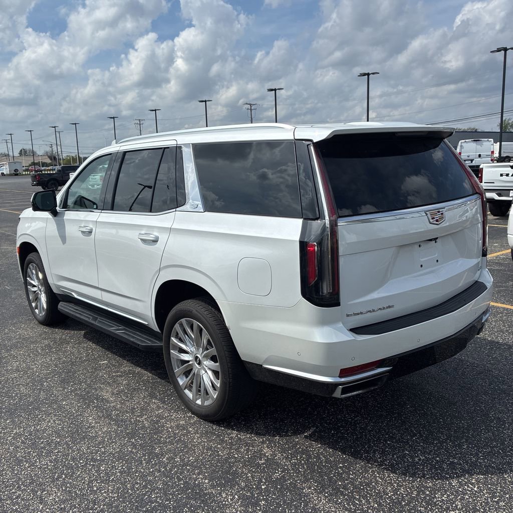 Used 2023 Cadillac Escalade Premium Luxury AWD/4WD image 5