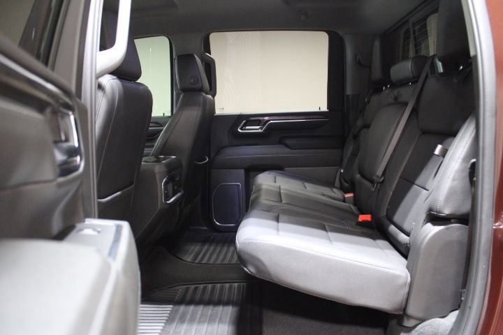Used 2024 Chevrolet Silverado 2500 LTZ w/ LTZ Plus Package image 13