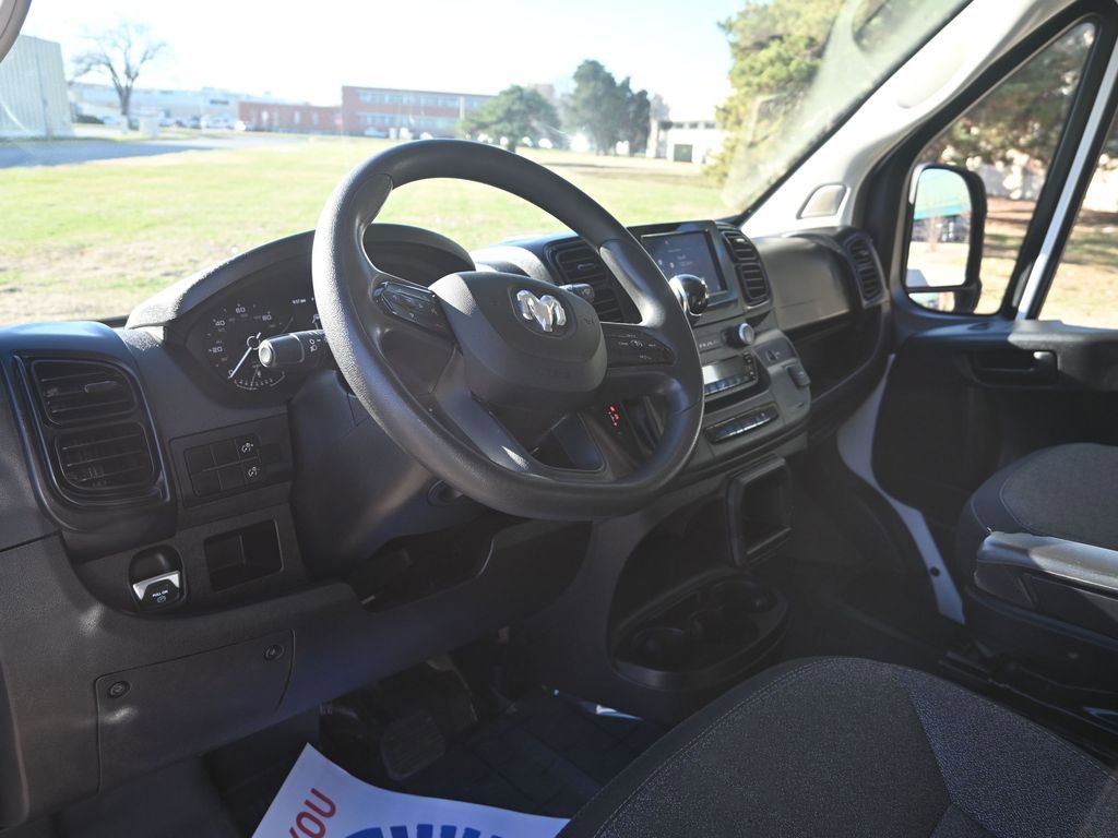 Used 2023 RAM ProMaster 2500 image 13