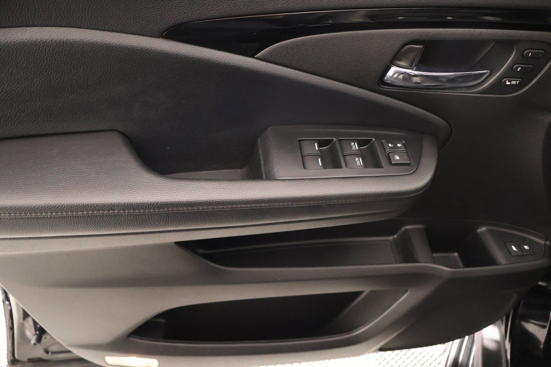 Used 2022 Honda Pilot Elite image 17