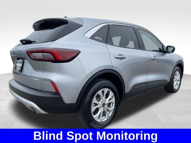 Used 2023 Ford Escape Active w/ Tech Pack #2 AWD/4WD image 5