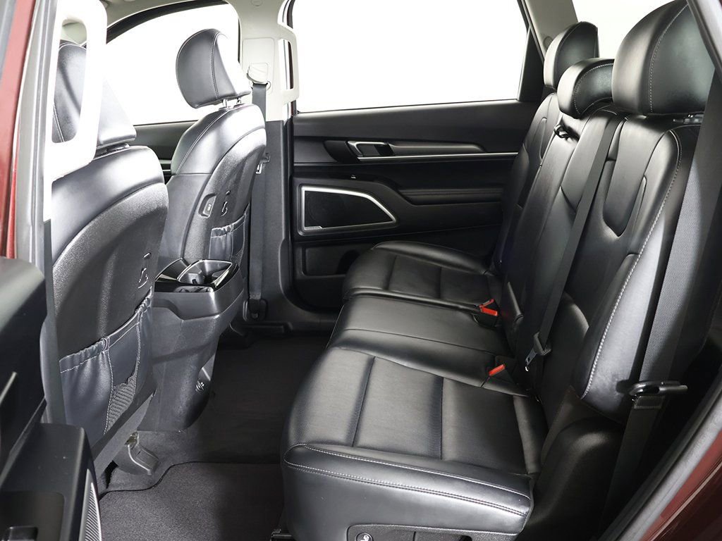 Used 2022 Kia Telluride LX image 33
