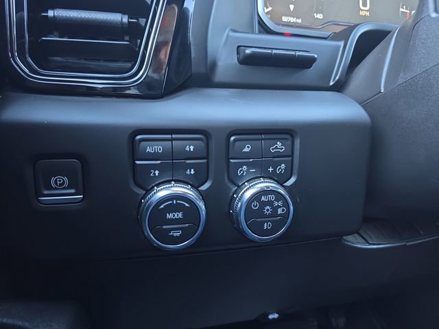 Used 2023 GMC Sierra 1500 AT4 w/ Technology Package AWD/4WD image 24