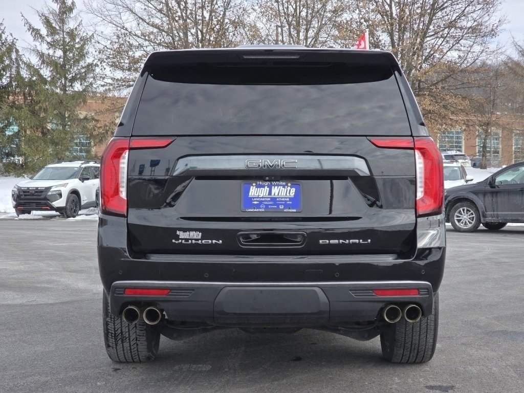 Used 2023 GMC Yukon XL Denali Ultimate image 13