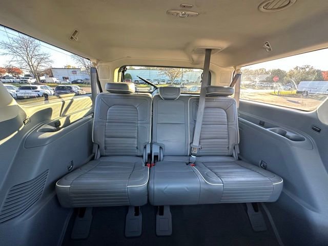 Used 2021 Lincoln Navigator L Black Label w/ Cargo Convenience Package image 34