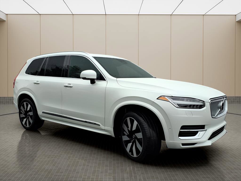 Used 2023 Volvo XC90 T8 Ultimate image 19