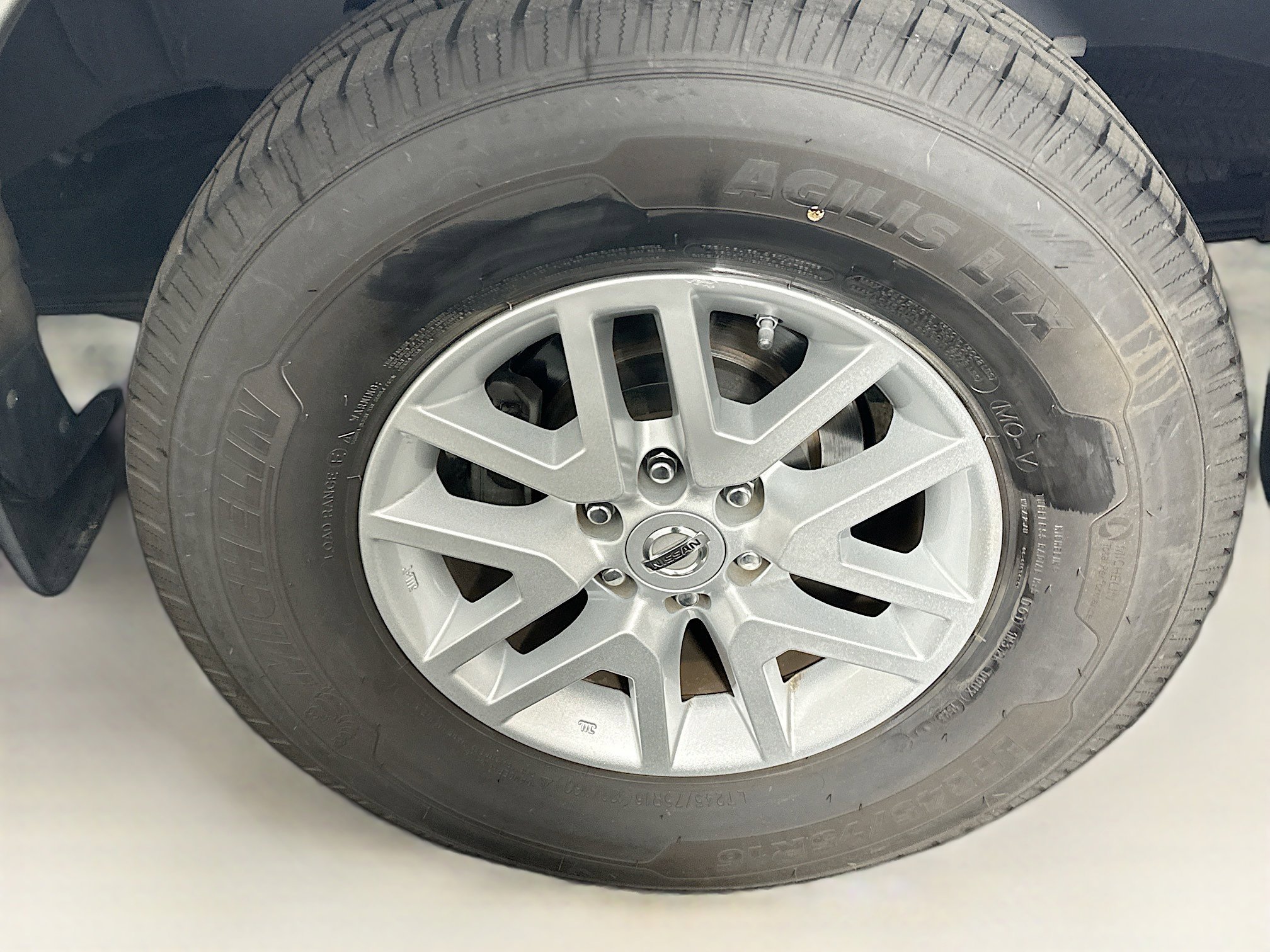 Used 2018 Nissan Frontier SV w/ Value Truck Package image 11