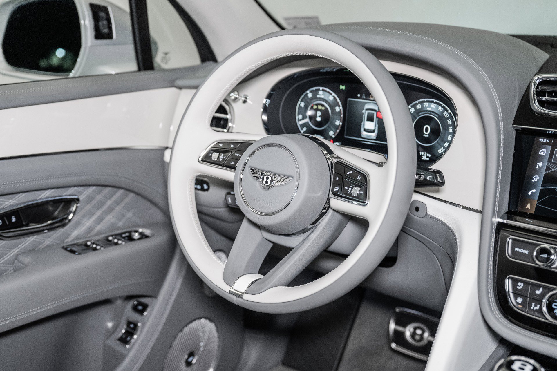 New 2025 Bentley Bentayga Extended Wheelbase image 37