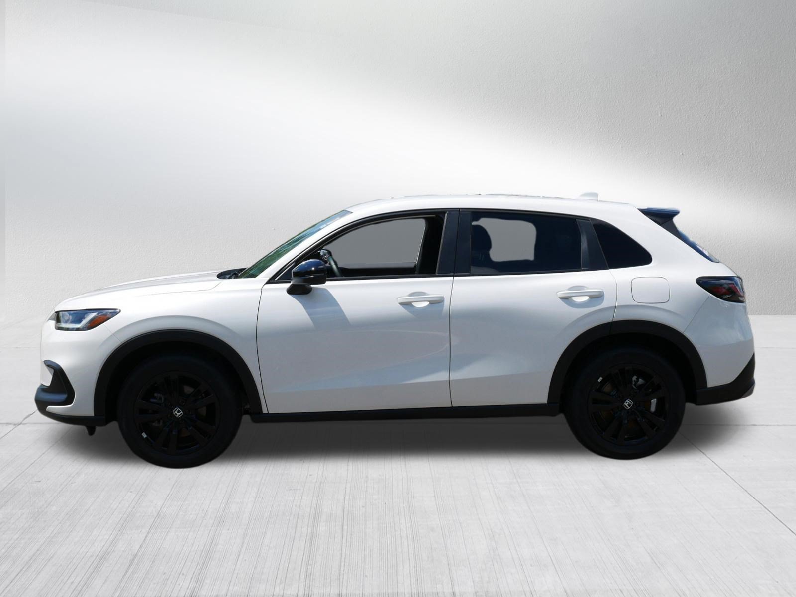 Certified 2026 Honda HR-V Sport image 4