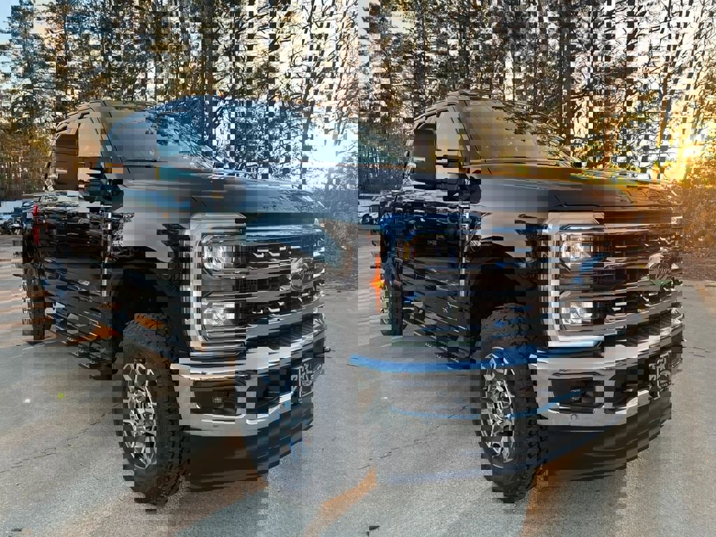 New 2026 Ford F250 4x4 Crew Cab Super Duty