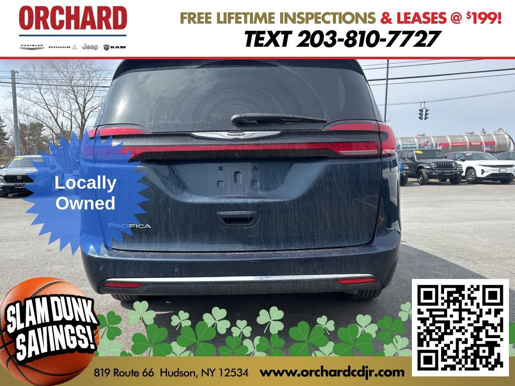 Used 2023 Chrysler Pacifica Touring-L image 4