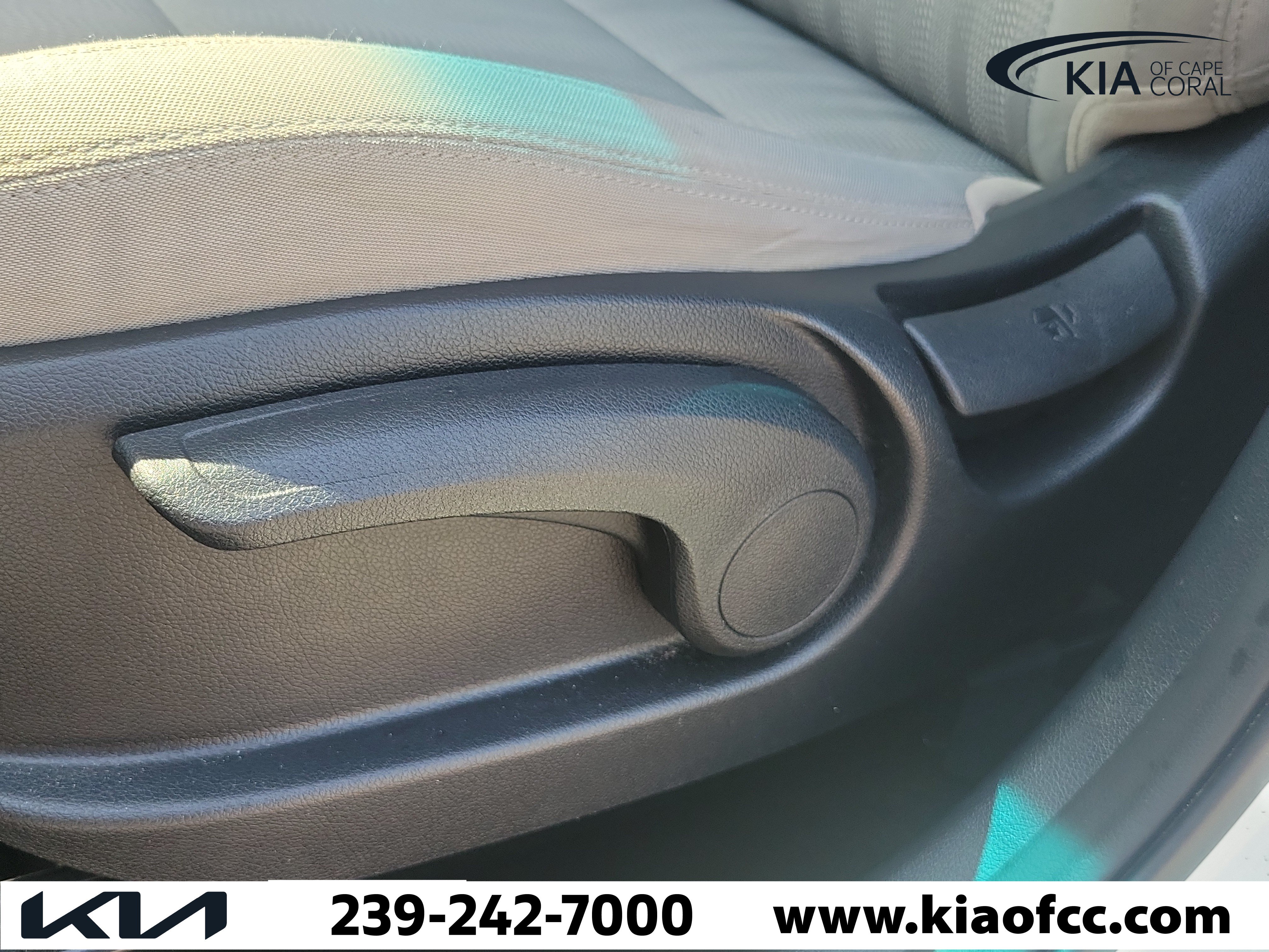 Used 2020 Kia Sportage LX FWD image 22