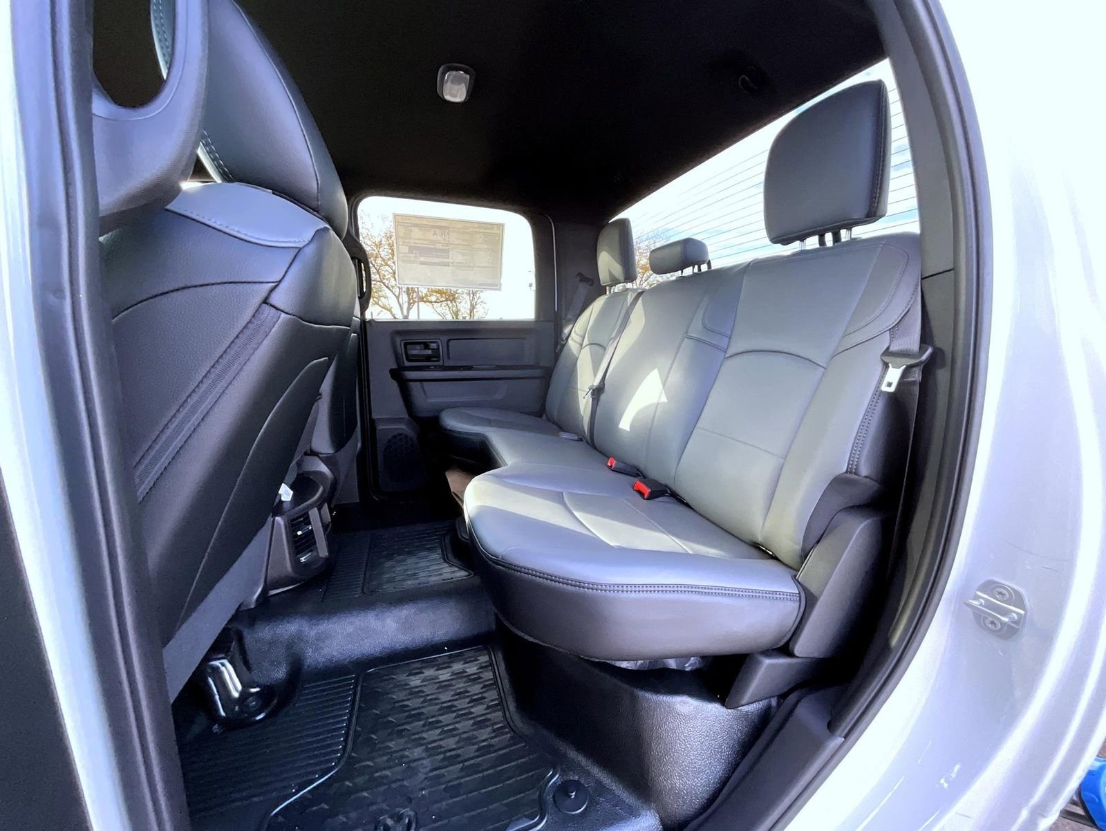 New 2026 RAM 5500 Tradesman w/ Chrome Appearance Group image 10