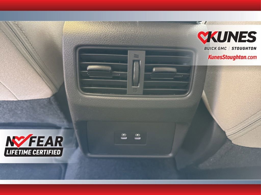 Used 2025 Nissan Rogue SV image 42