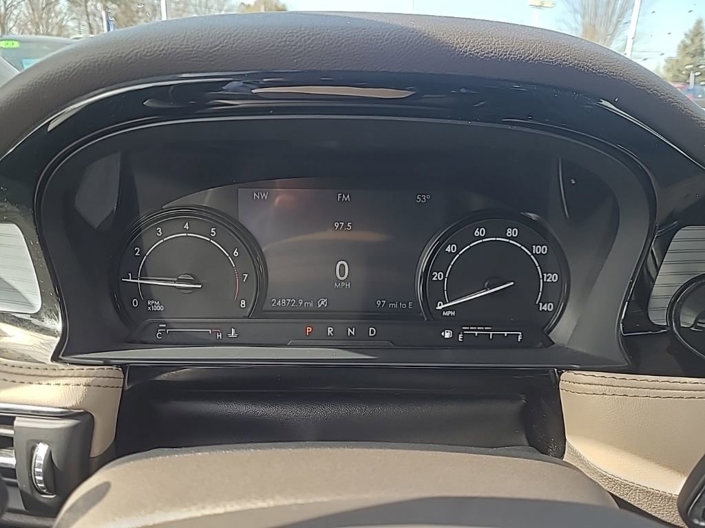 Used 2022 Lincoln Corsair AWD w/ Equipment Group 101A image 14