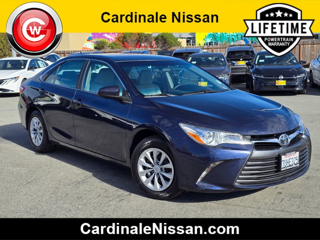 Used 2017 Toyota Camry LE image 1