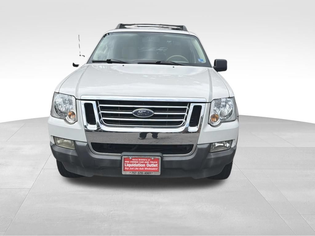 Used 2008 Ford Explorer Sport Trac XLT RWD image 2