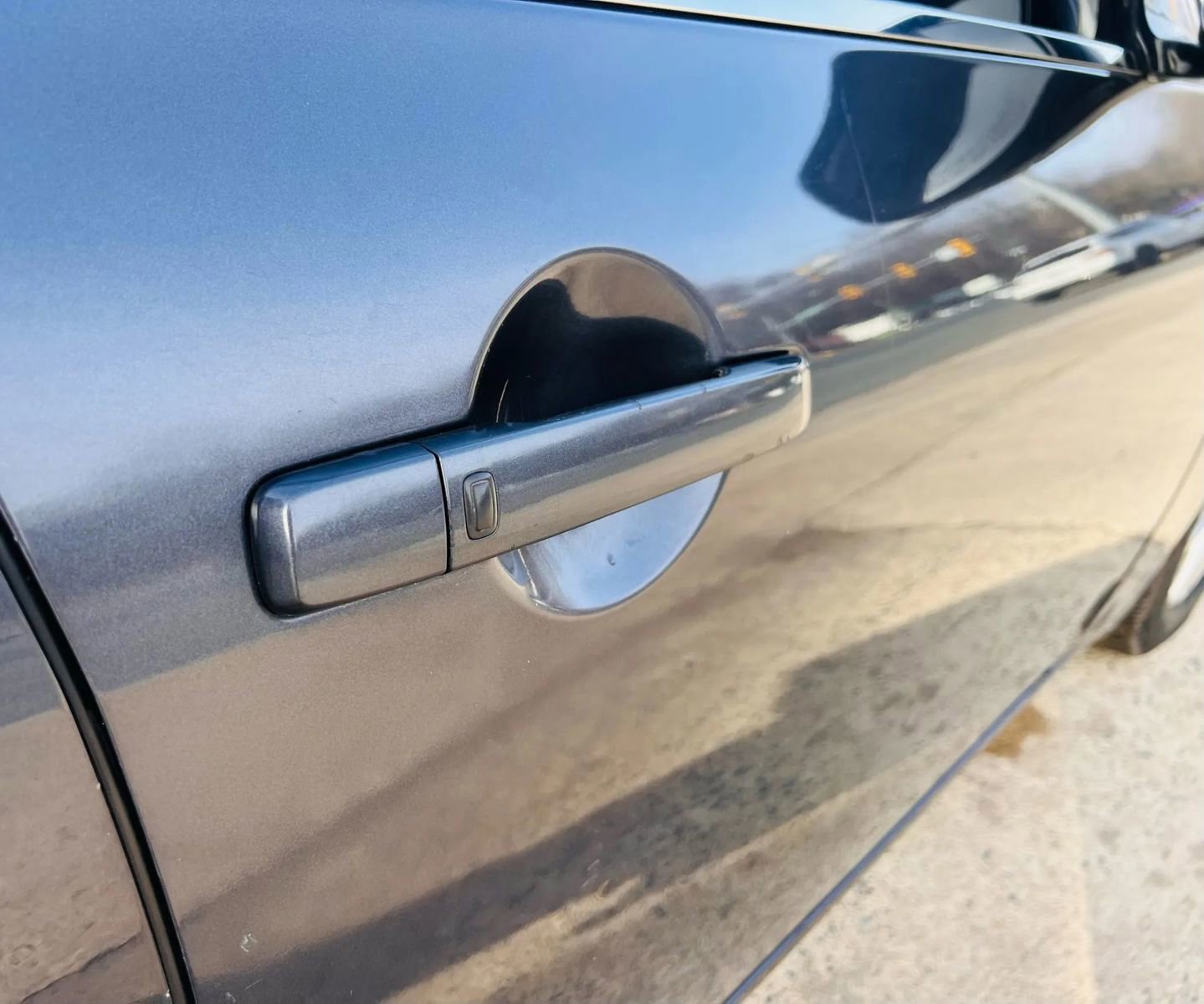 Used 2010 INFINITI G37 Journey w/ Premium Pkg image 6