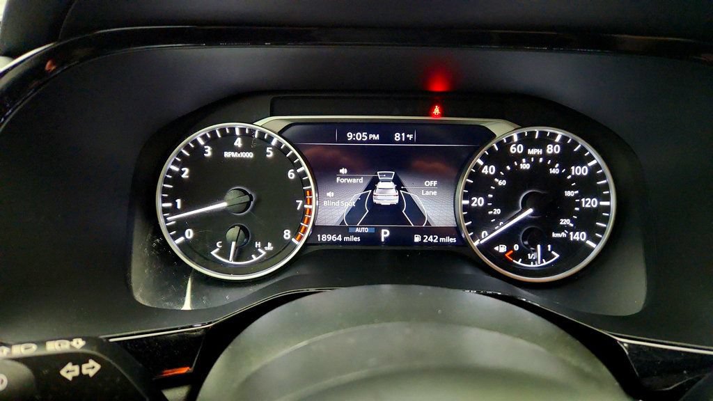 Used 2024 Nissan Pathfinder Rock Creek AWD/4WD image 14