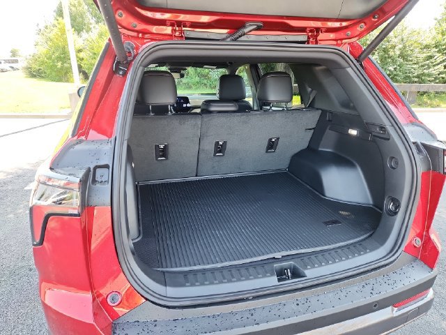 New 2027 Chevrolet Equinox ACTIV w/ Safety and Technology Package AWD/4WD image 18
