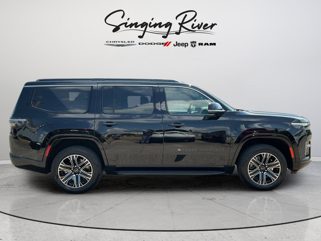 Used 2026 Jeep Grand Wagoneer 4WD w/ Premium Group I image 8
