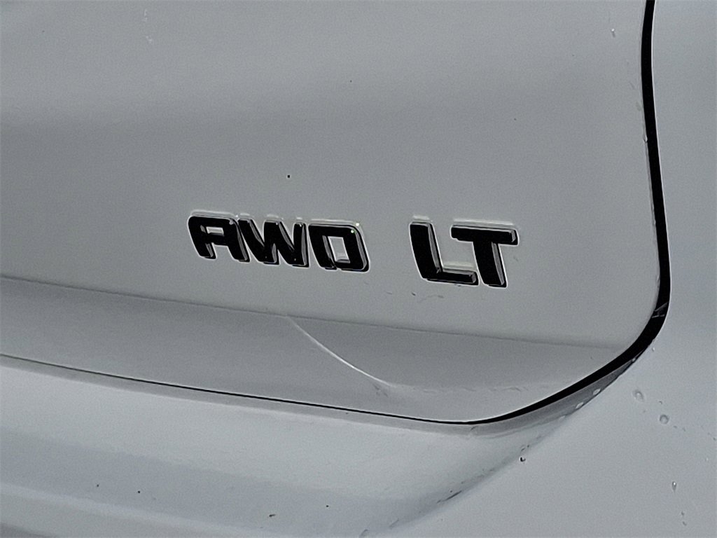 Used 2023 Chevrolet Equinox LT image 31