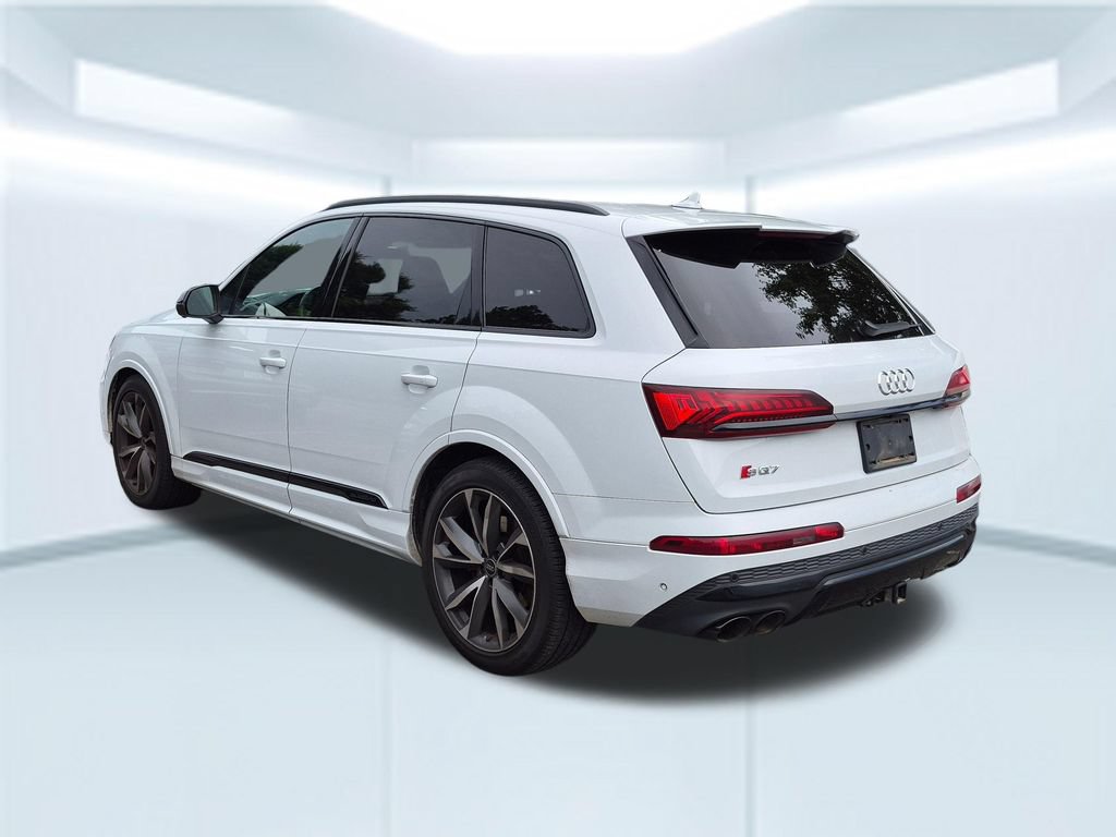 Used 2023 Audi SQ7 Prestige AWD/4WD image 3