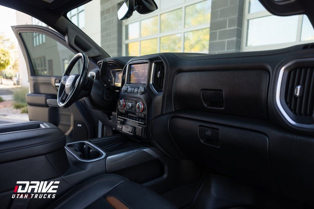 Used 2022 GMC Sierra 1500 AT4 w/ AT4 Premium Package image 17