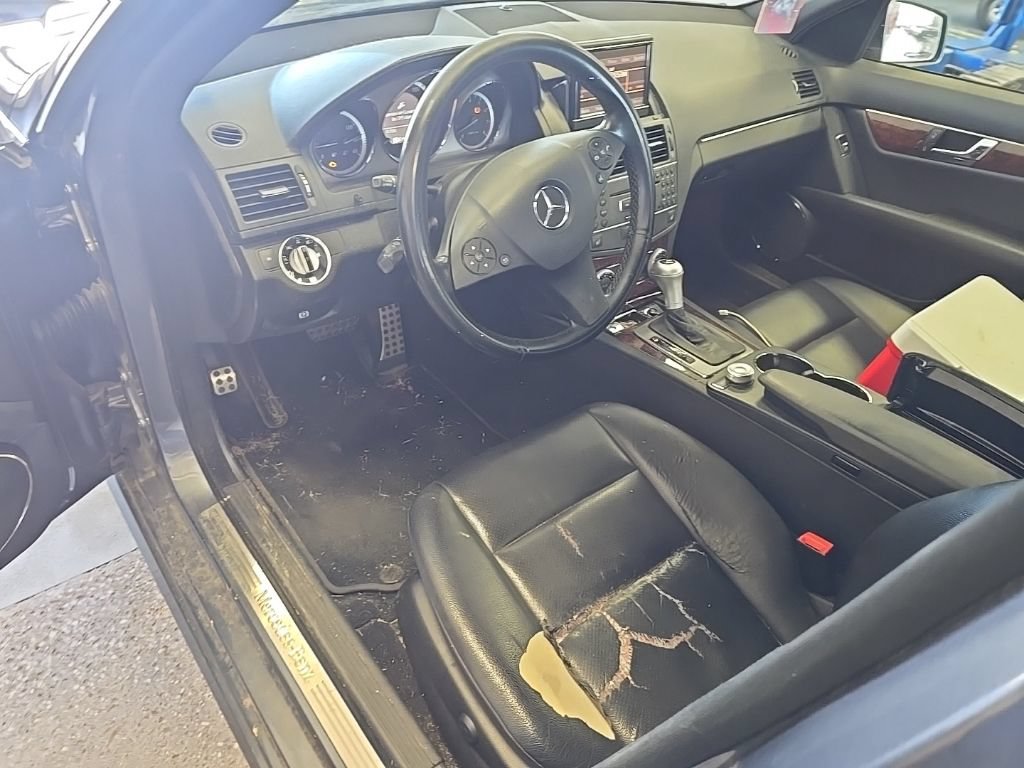 Used 2011 Mercedes-Benz C 300 4MATIC Sedan image 6