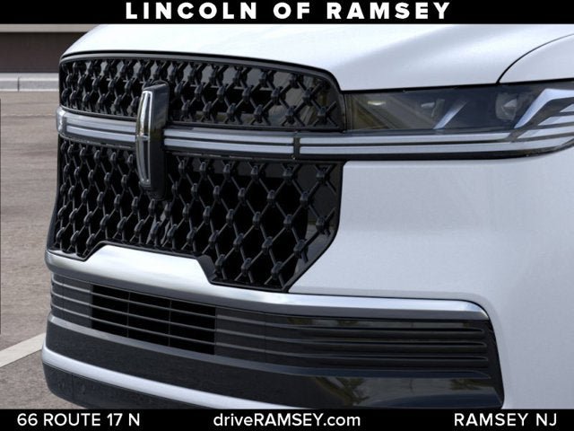 New 2026 Lincoln Navigator L Reserve w/ Jet Appearance Package AWD/4WD image 18