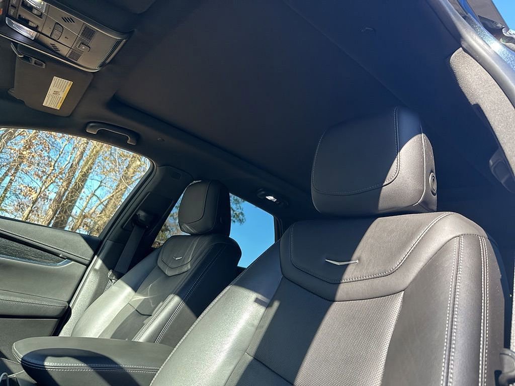 Used 2020 Cadillac XT5 Premium Luxury image 5