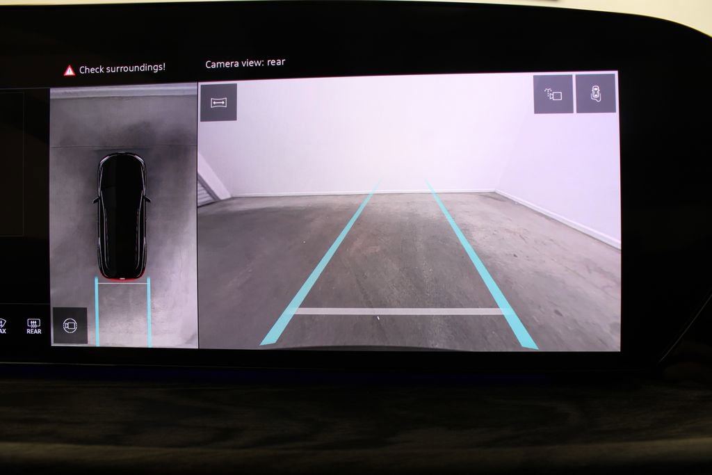 Used 2025 Audi Q5 Premium Plus w/ Premium Plus image 14