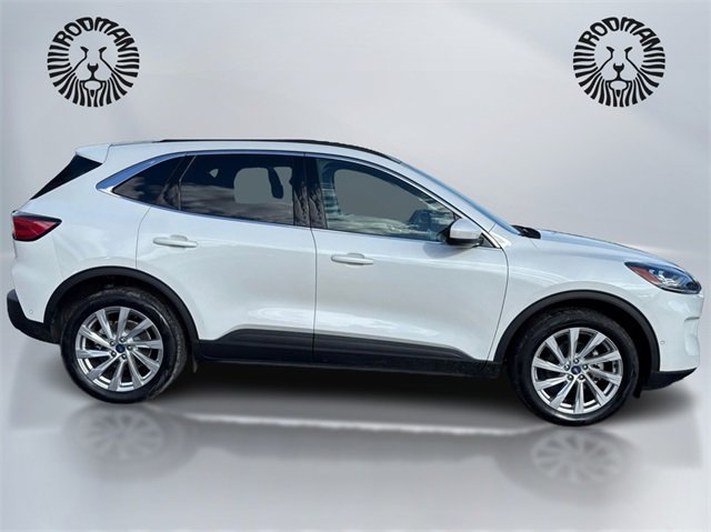 Certified 2021 Ford Escape Titanium w/ Titanium Elite Package image 4