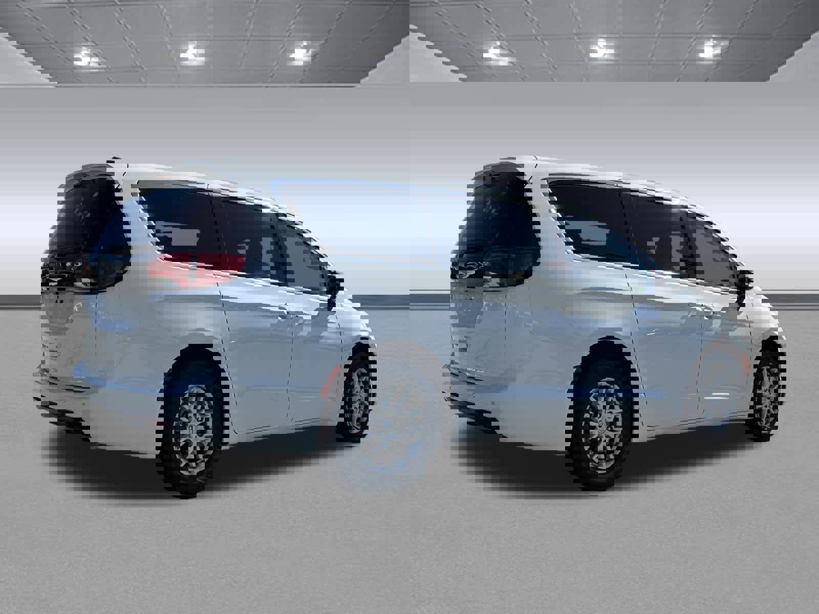 New 2026 Chrysler Voyager LX image 7