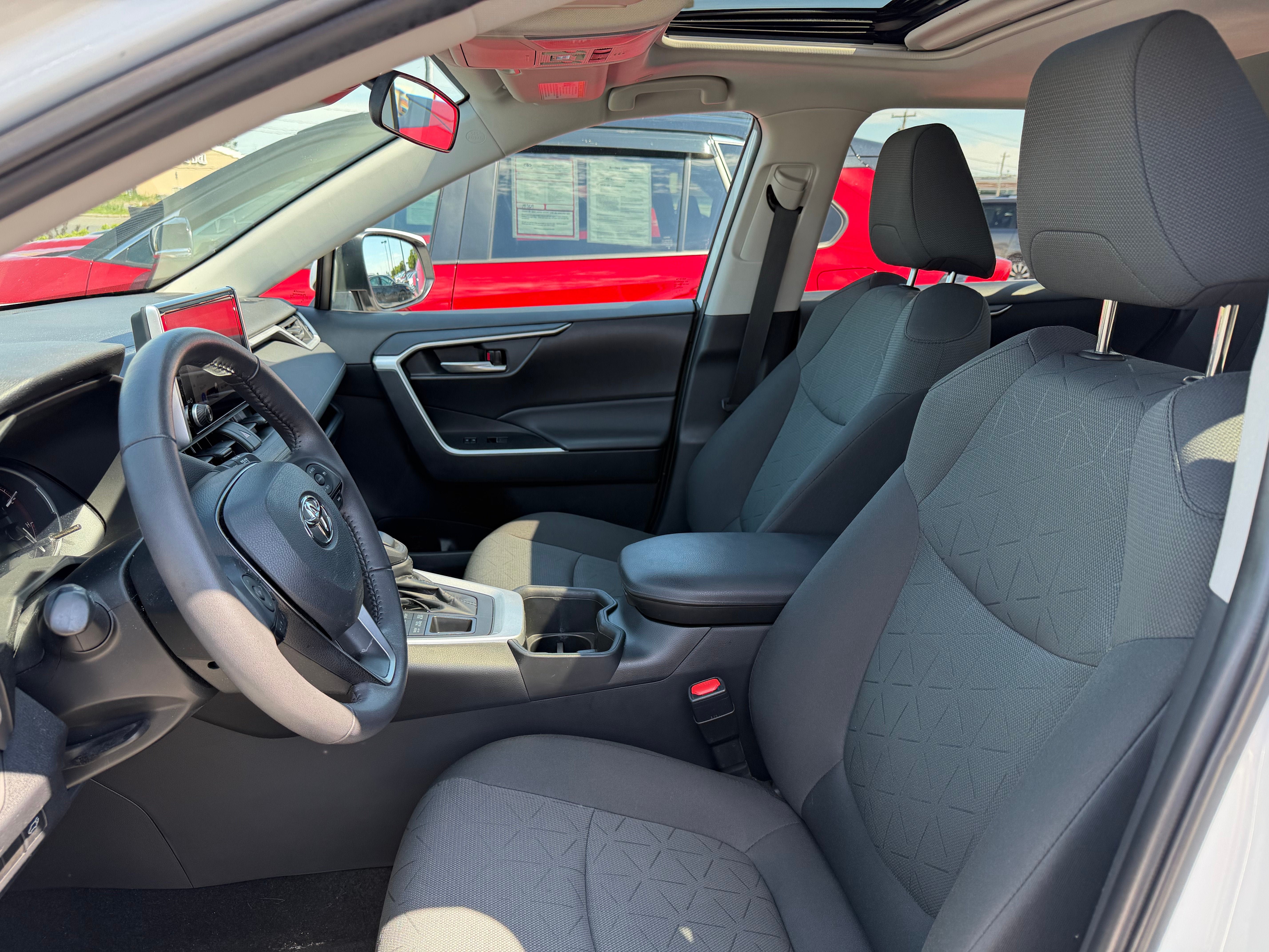 Used 2023 Toyota RAV4 XLE w/ Convenience Package AWD/4WD image 10