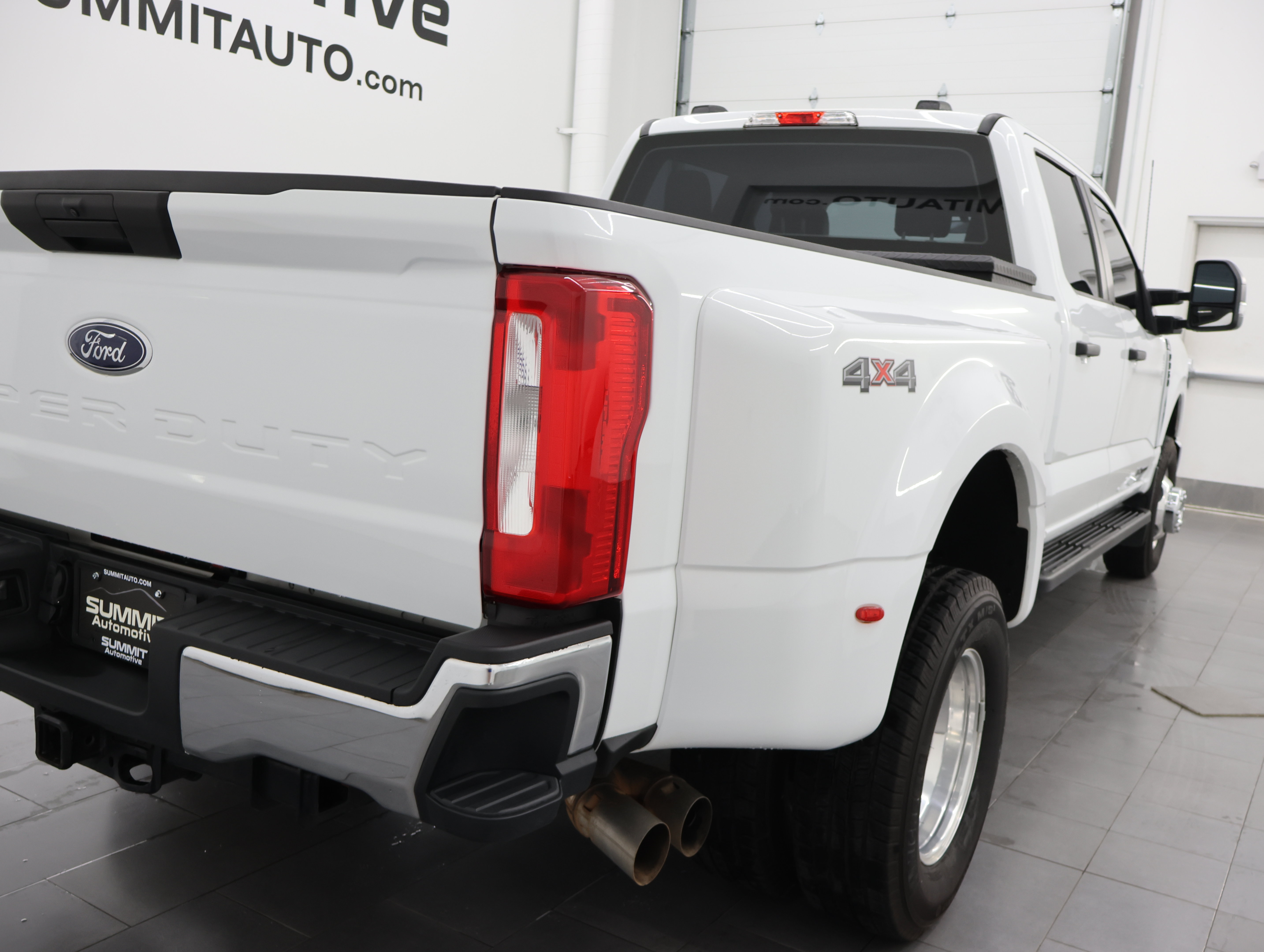 Used 2025 Ford F350 XL w/ XL Driver Assist Package AWD/4WD image 4