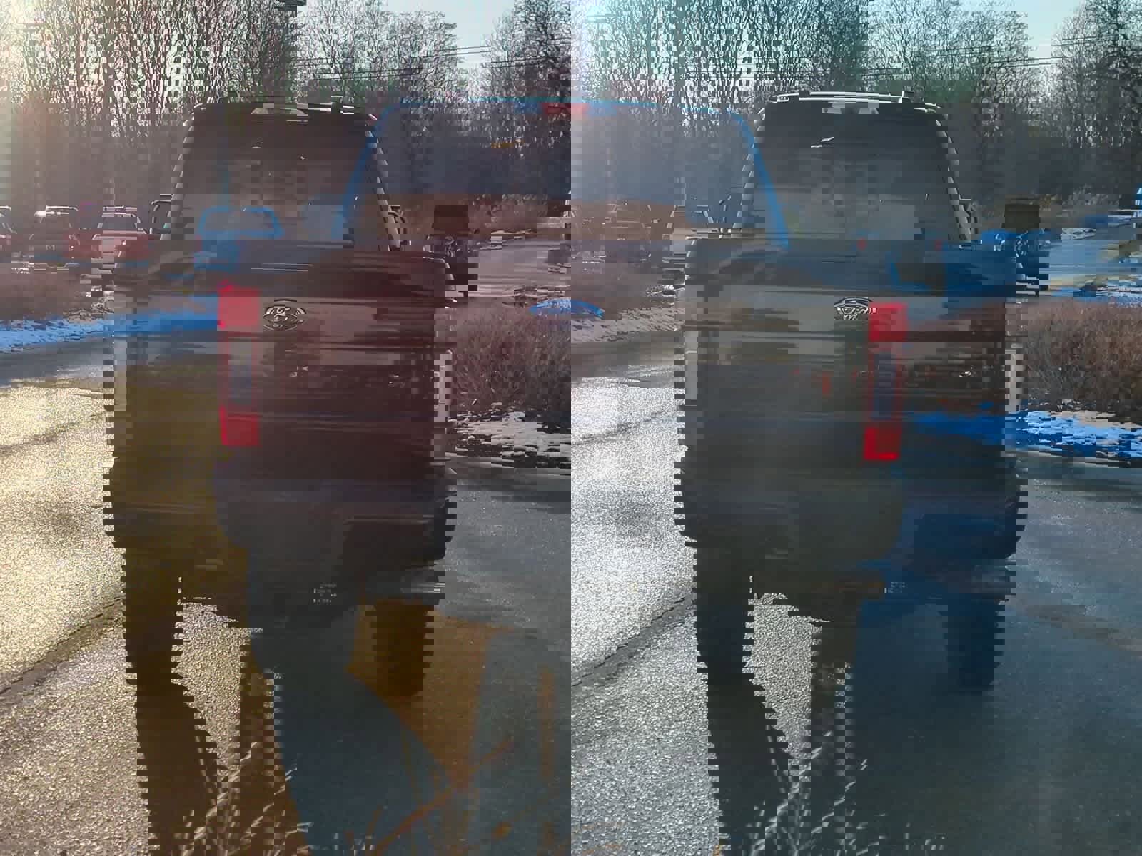 Certified 2022 Ford F350 Lariat w/ Tremor Off-Road Package image 7