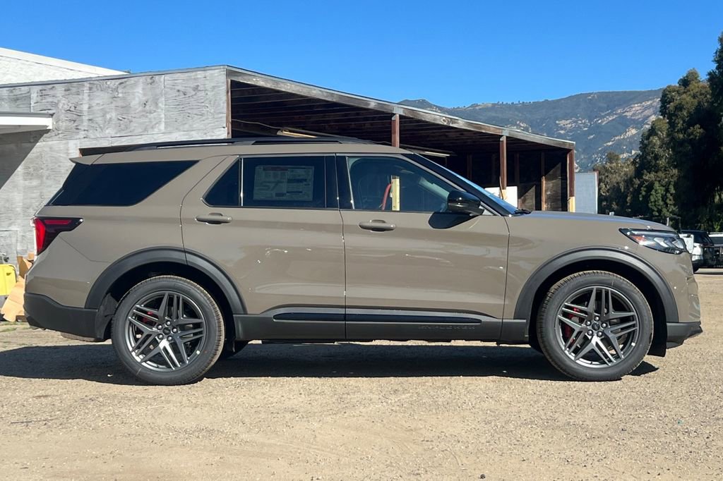 New 2026 Ford Explorer ST w/ Sun And Sound Package image 4